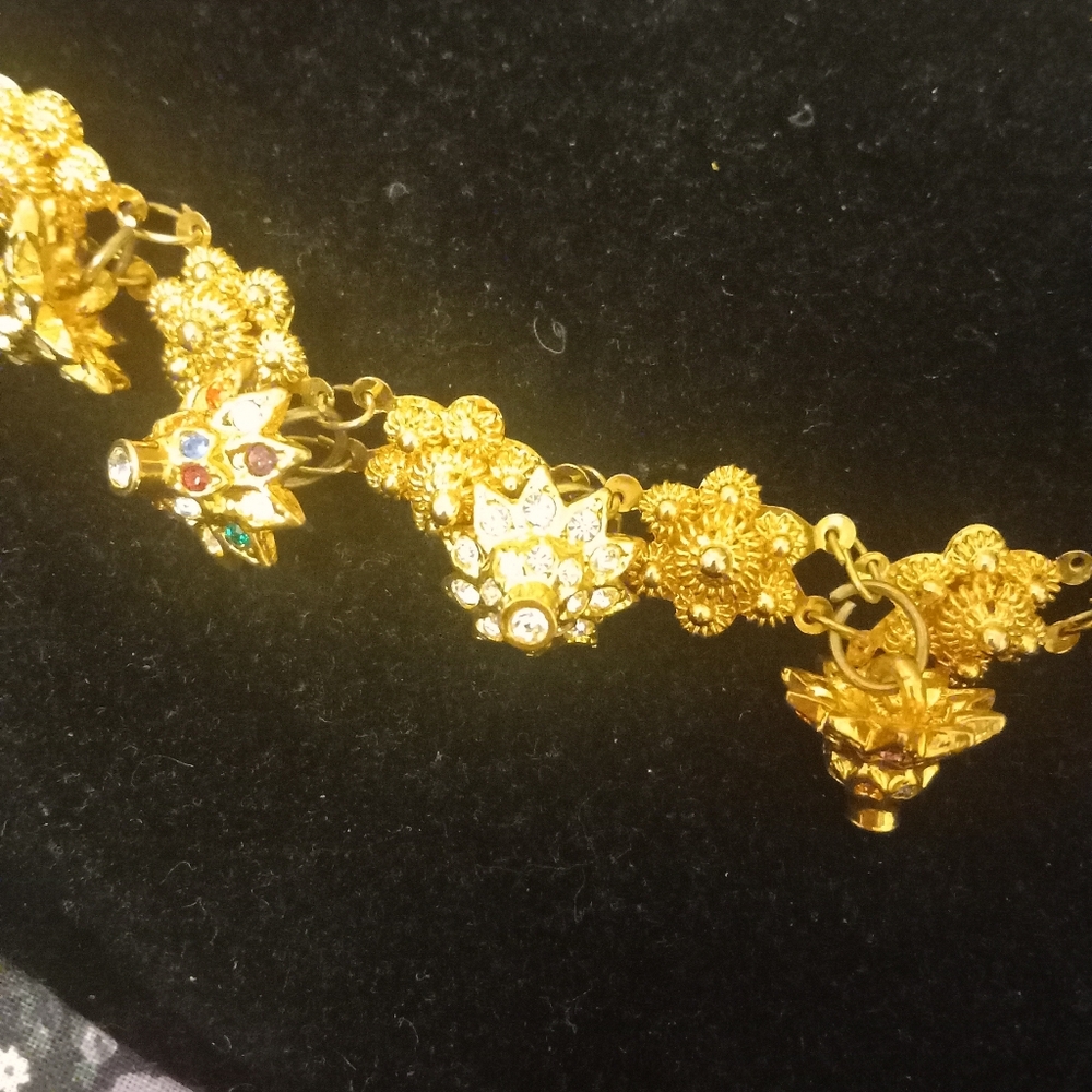 Thailand Boutigue Dancers Jewelry - Picture 2 of 4